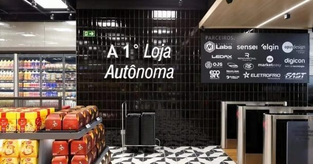 supermercado autônomo Paraná Brasil