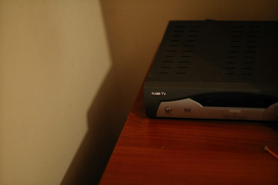 TV Box: O que é, como funciona e por que a Anatel quer proibir? tv box