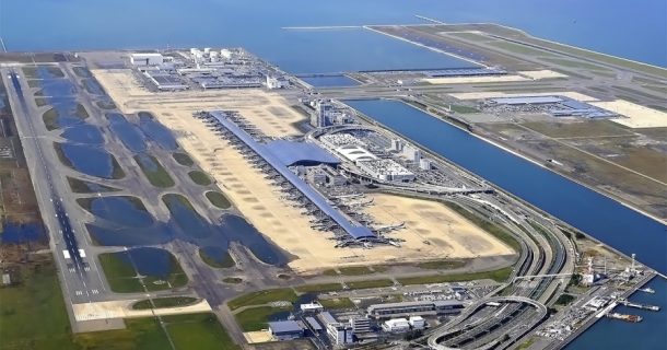 primeiro Aeroporto Construído em cima do Mar