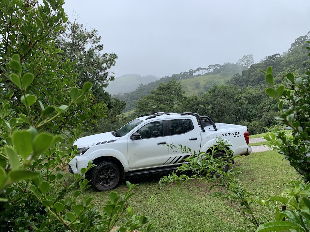 Nissan Frontier Attack 2023