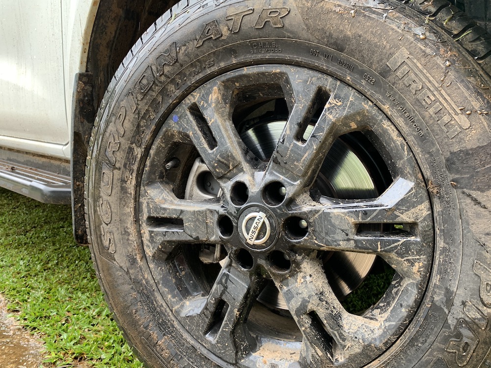 Nissan Frontier Attack 2023