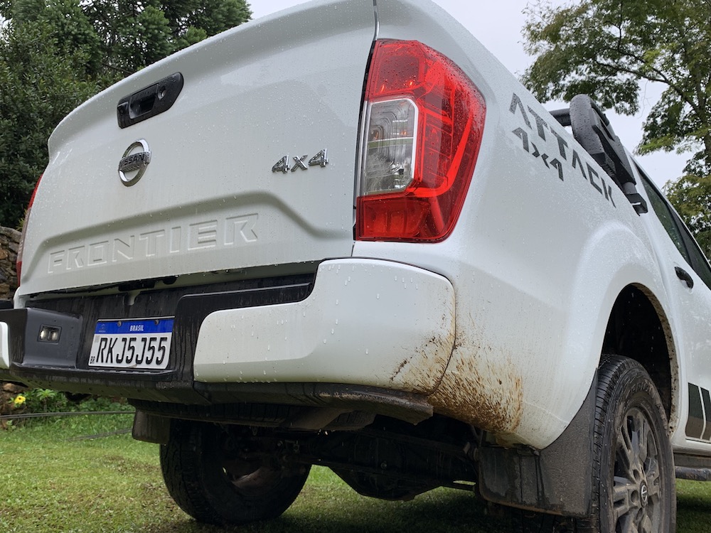 Nissan Frontier Attack 2023