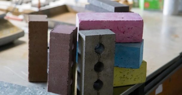 Transformando entulho em recursos, conheça o tijolo mais sustentável do mundo