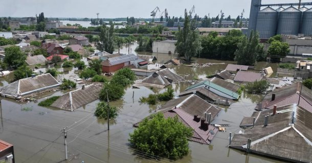 barragem kakhovka na Ucrânia