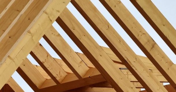 tipos de madeira na construção civil