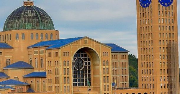 Arquiteturas Maiores Igrejas do Mundo