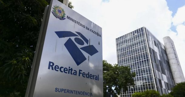 leilão da receita federal