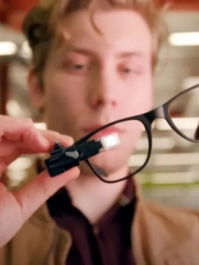 Óculos com legendas em tempo real para deficientes auditivos