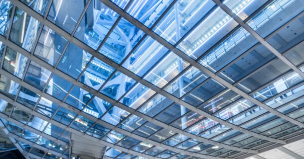 Coberturas Transparentes: Vidro ou Policarbonato