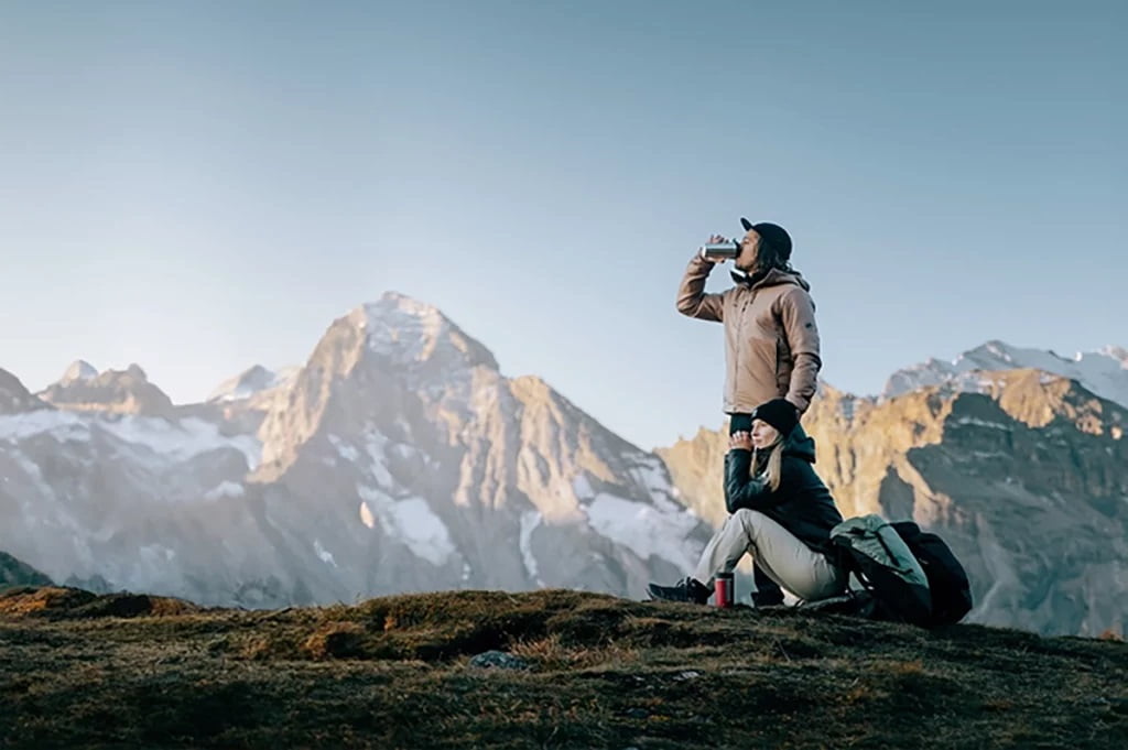 Projeto em parceria com a Nespresso transforma cápsulas de café em jaquetas esportivas cápsulas de café Nespresso em jaquetas esportivas