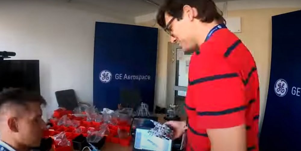 motor aeronáutico de LEGO