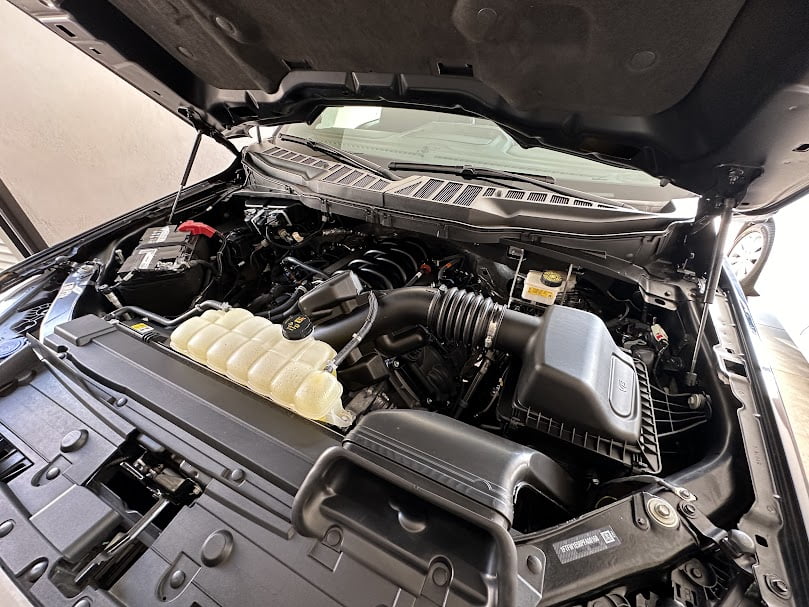 Ford F-150 Platinum: Luxo, Tecnologia e Desempenho Imbatíveis Ford F-150 Platinum