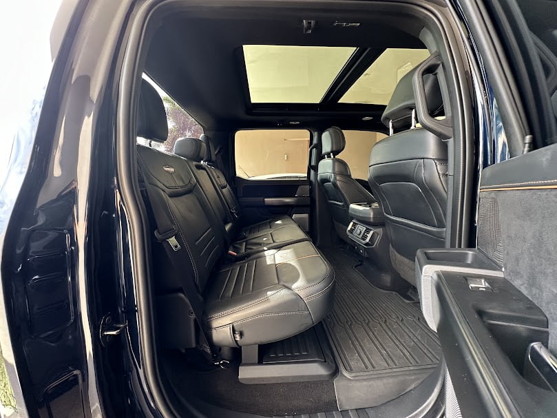 Ford F-150 Platinum: Luxo, Tecnologia e Desempenho Imbatíveis Ford F-150 Platinum