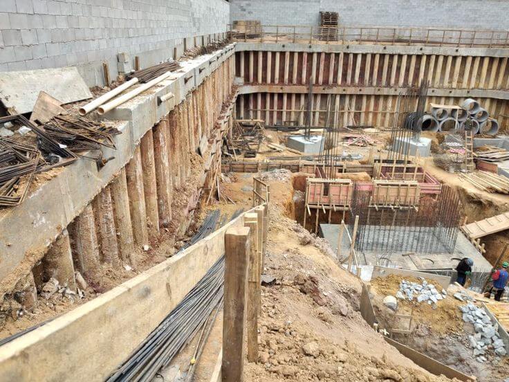O que é e para que serve a cortina de contenção em obras de Engenharia? engenharia de cortina de contenção