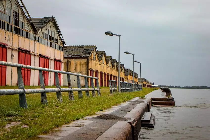 Como Funciona e Qual a Importância da Estrutura do Muro da Mauá em Porto Alegre? Estrutura Muro da Mauá Porto Alegre