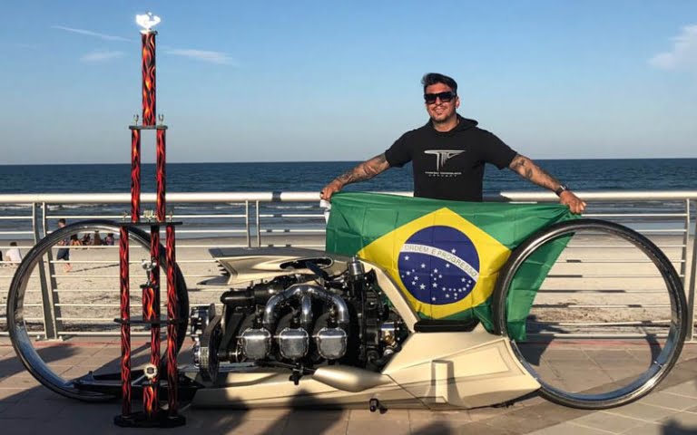 Moto Brasileira Conquista Campeonato de Customização nos EUA moto brasileira