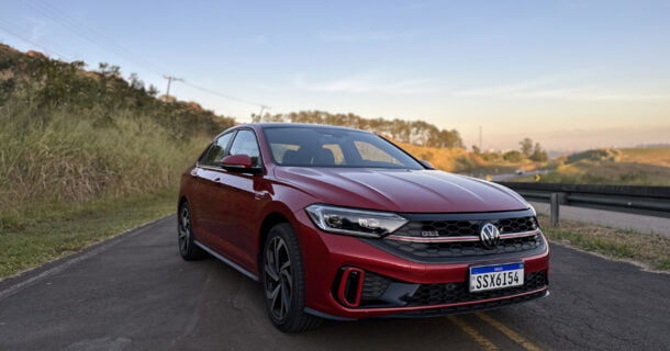 VW Jetta GLI: O Sedã Esportivo Que Surpreende com Desempenho e Tecnologia VW Jetta GLI
