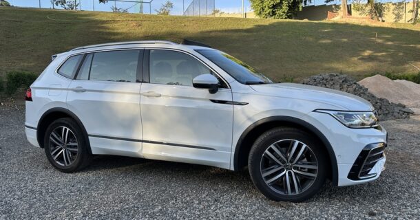 Conheça o VW Tiguan Allspace R-Line, o SUV médio de design sóbrio e moderno VW Tiguan Allspace R-Line