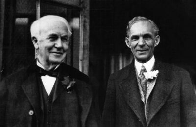 Ford e Tesla