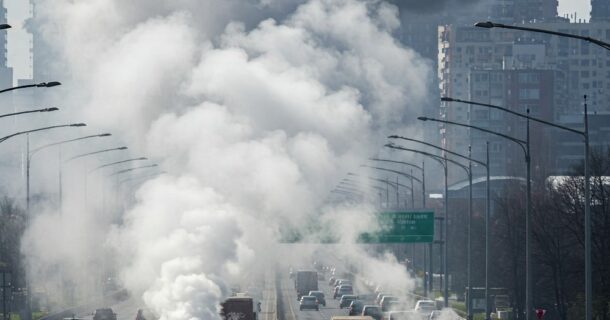 emissão dióxido de carbono caminhões