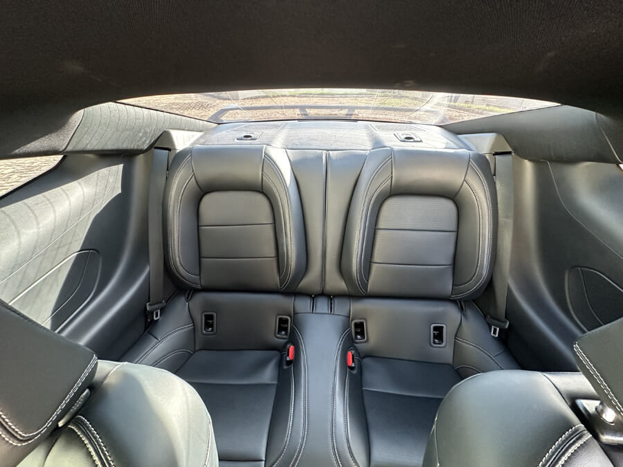 Confira como foi dirigir o Mustang GT, o V8 lendário que desafia gerações Ford Mustang GT