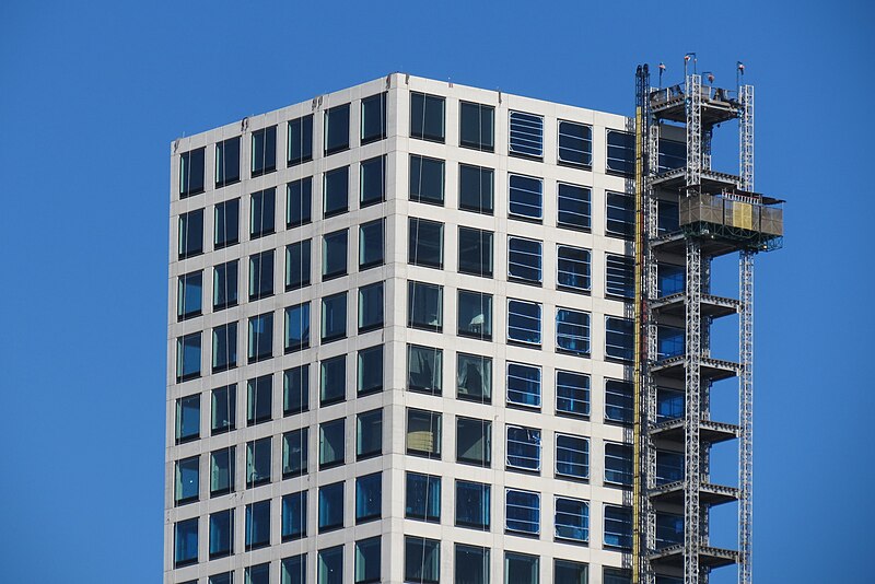 Conheça o arranha-céu bilionário de NY que prometia luxo e agora rachando Arquitetura 432 Park Avenue