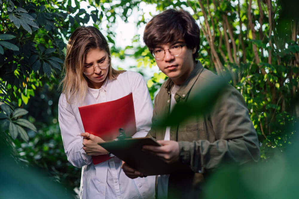 Engenharia Química ou Engenharia Ambiental: qual faculdade escolher? Engenharia Quimica ou Engenharia Ambiental
