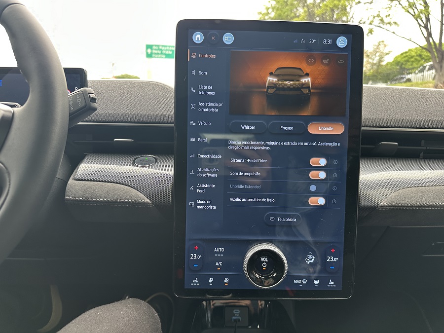 Conheça o Mustang Mach-E GT e descubra os destaques da engenharia, design e tecnologia deste SUV elétrico Mustang Mach-E GT