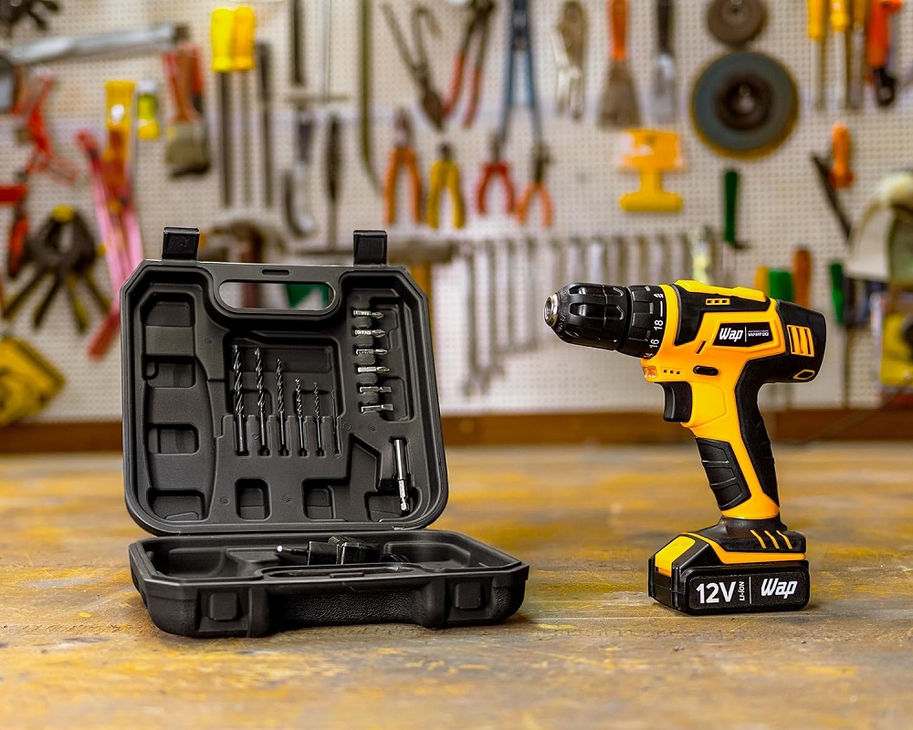 parafusadeira e furadeira