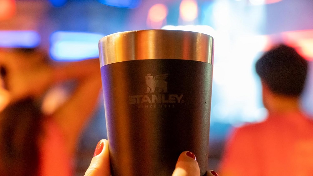 5 Descobertas de Engenharia Que Explicam a 'Febre' dos Copos Stanley tecnologia do copo stanley