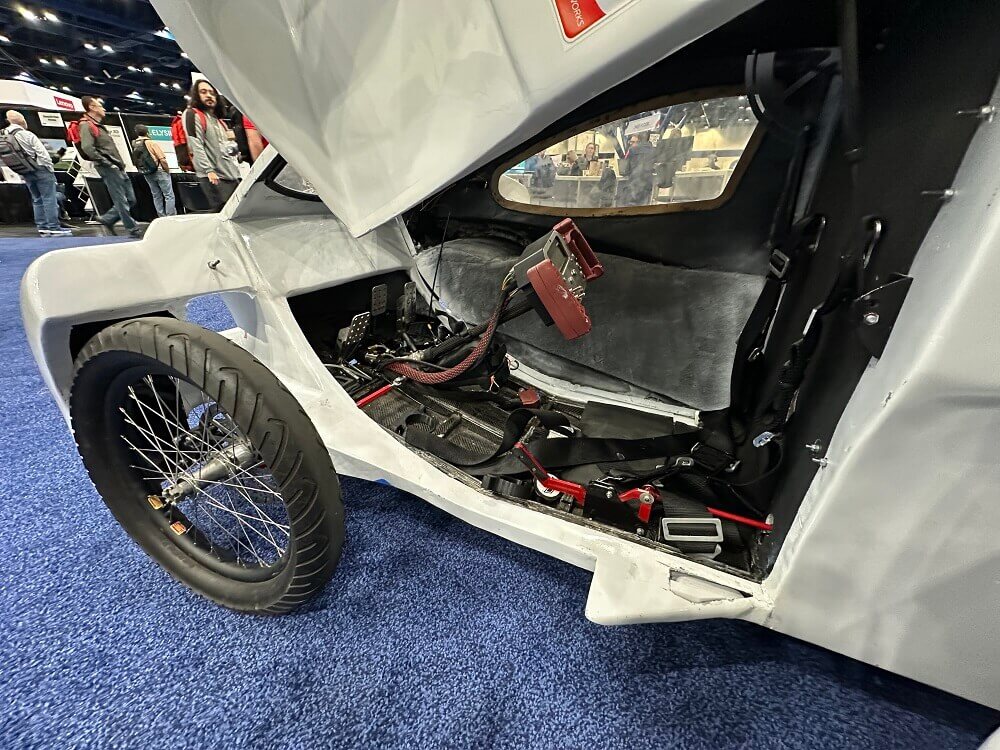 Conheça o carro estudantil que bateu recordes e roubou a cena no 3DEXPERIENCE World Louisiana Tech Eco-Car