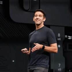 ceo apple john ternus