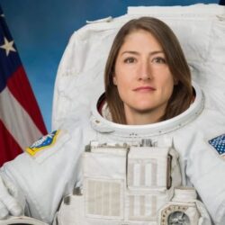 Conheça a mulher que está fazendo história na missão que levará a humanidade de volta à Lua NASA missão Artemis II Christina Koch