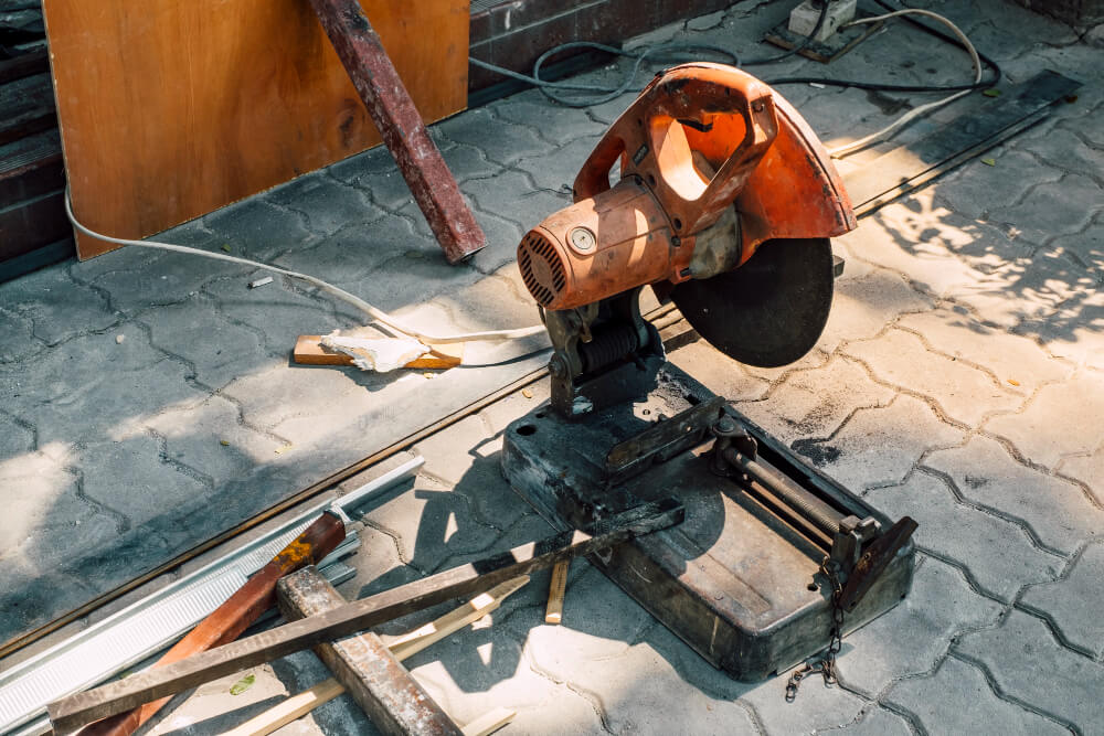 Entenda qual a importância da locação de equipamentos na construção civil no Brasil Locação de equipamentos na construção civil
