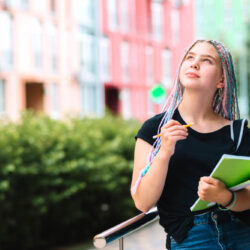 vantagens de estudar engenharia no exterior