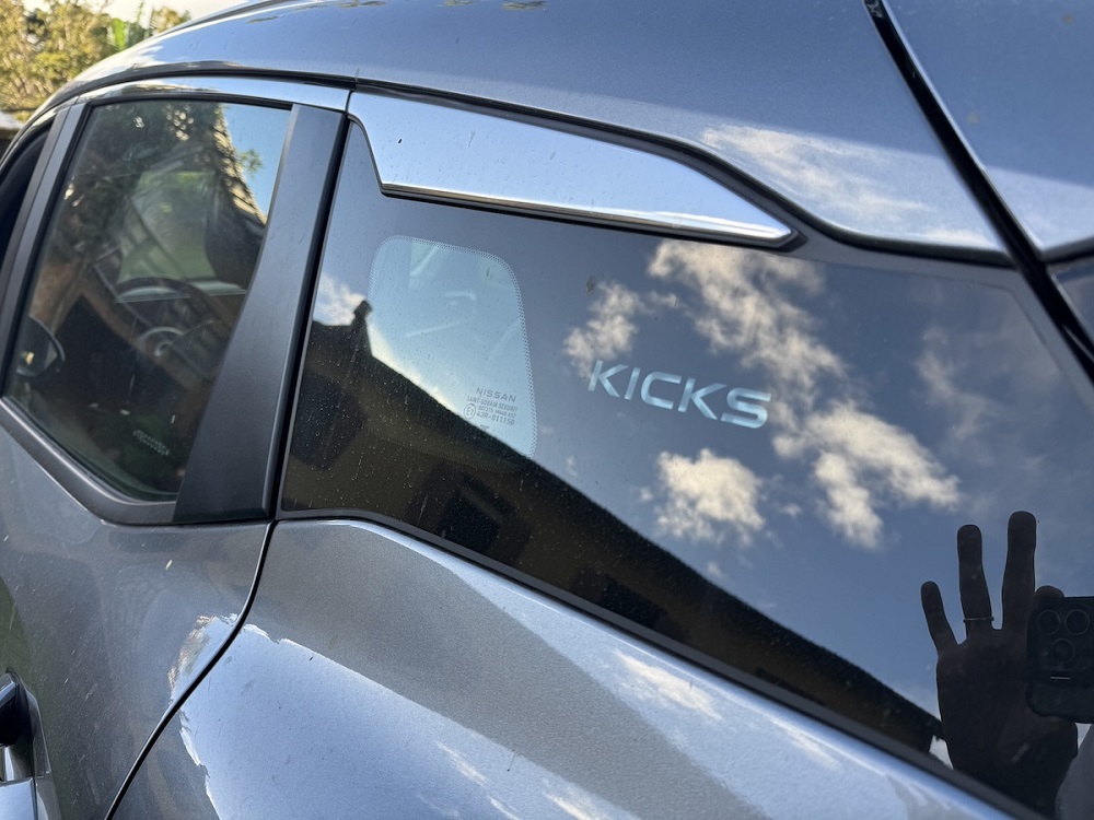 Novo Nissan Kicks 2026 encarou mudança, estrada e aeroporto e o resultado surpreendeu Novo Nissan Kicks 2026